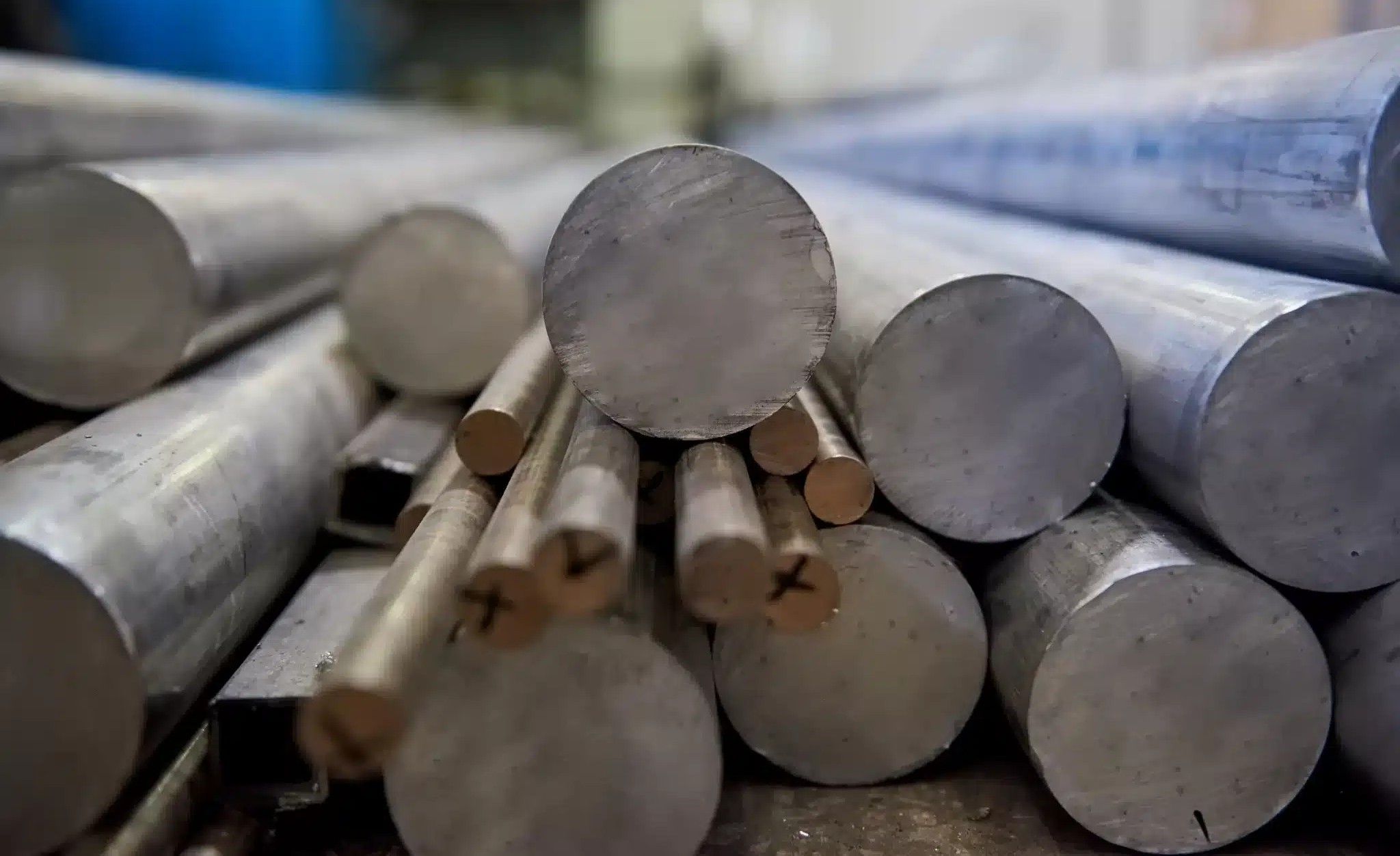 M42 High Speed Steel Properties, Hardness (68–70 HRC) & Applications