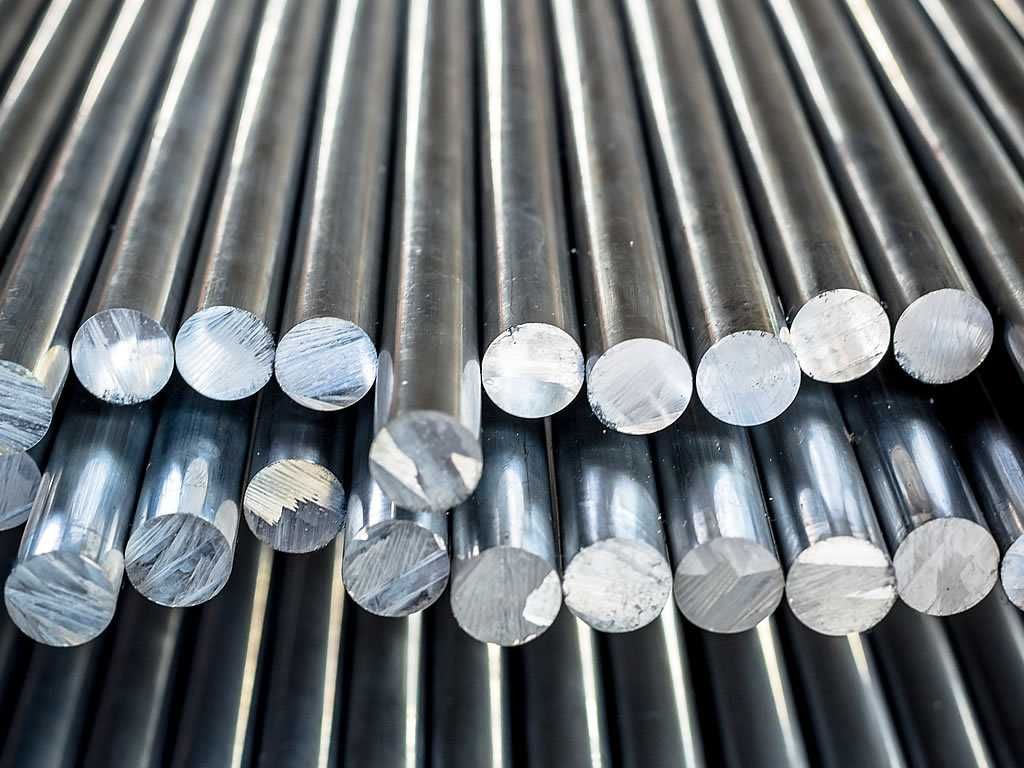 Low Carbon Steel (Mild Steel): Properties, Grades, Applications & Selection Guide